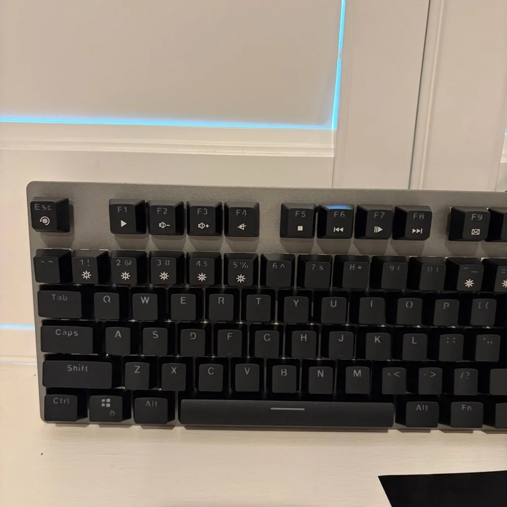 NIB Punkston TK-104 Black Mechanical Gaming Keyboard With Red Lights